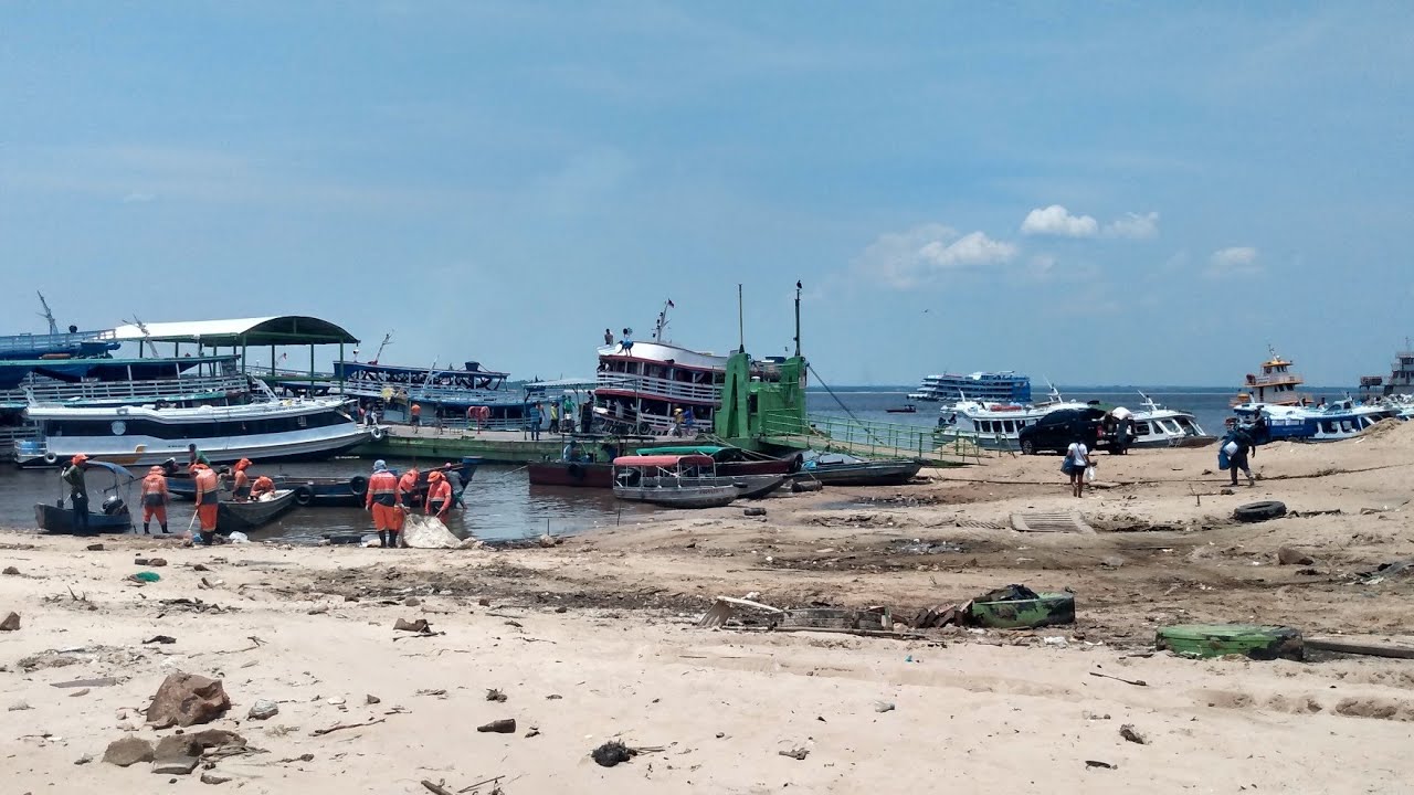 VEJA OS EFEITOS DA SECA NO PORTO DE MANAUS. ISSO NÃO É NORMAL. AMAZONIA TÁ SECANDO.