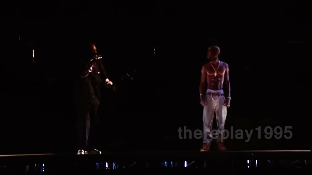 2PAC HOLOGRAM   LIVE Coachella   RARE     High Quality     HD