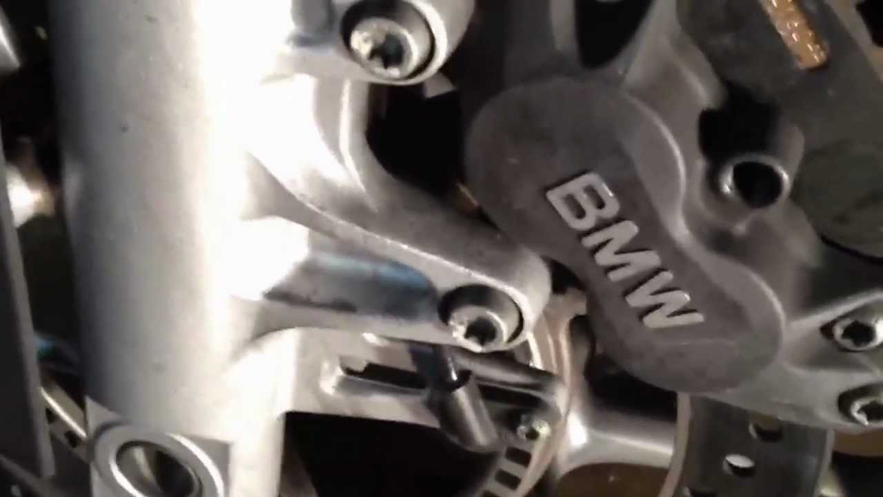 R1200rt Front Brake Pad Removal
