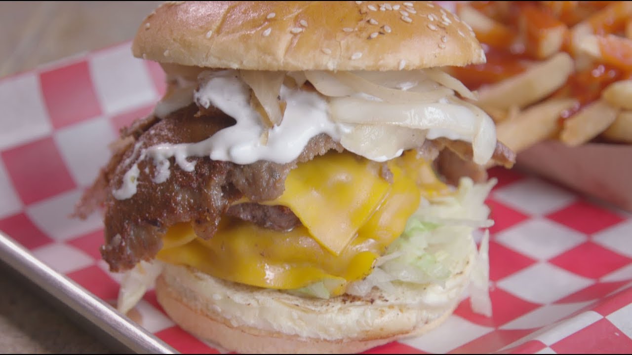 Chicago's Best Burger: Nicky's Grill & Yogurt Oasis