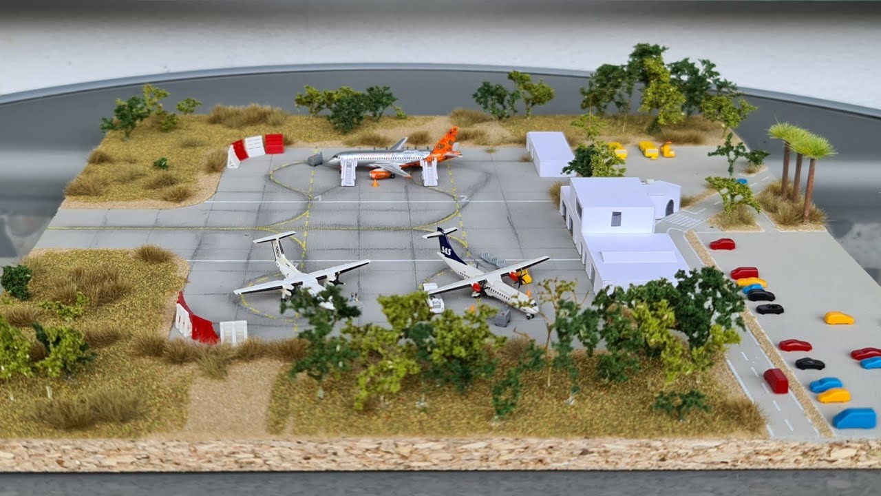 Build a mediterranan airport in 1/500 scale, by @airportsforscale