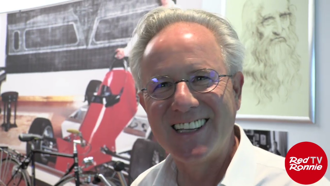Horacio PAGANI sta facendo le auto più belle al mondo e racconta a Red Ronnie la sua magica storia