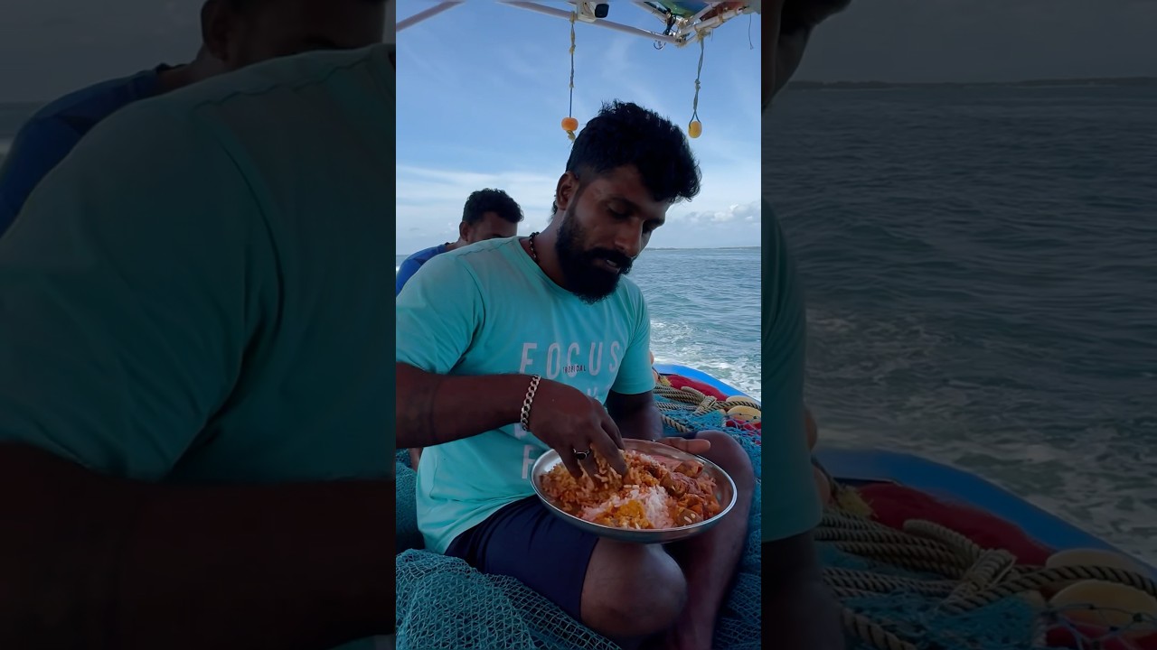 ஆஹா!! இன்னைக்கு மதியம் கடல் மேல வாவல் & நெம்மீன் குழம்பு.உங்களுக்கு இந்த மீன் புடிக்குமா? #shorts