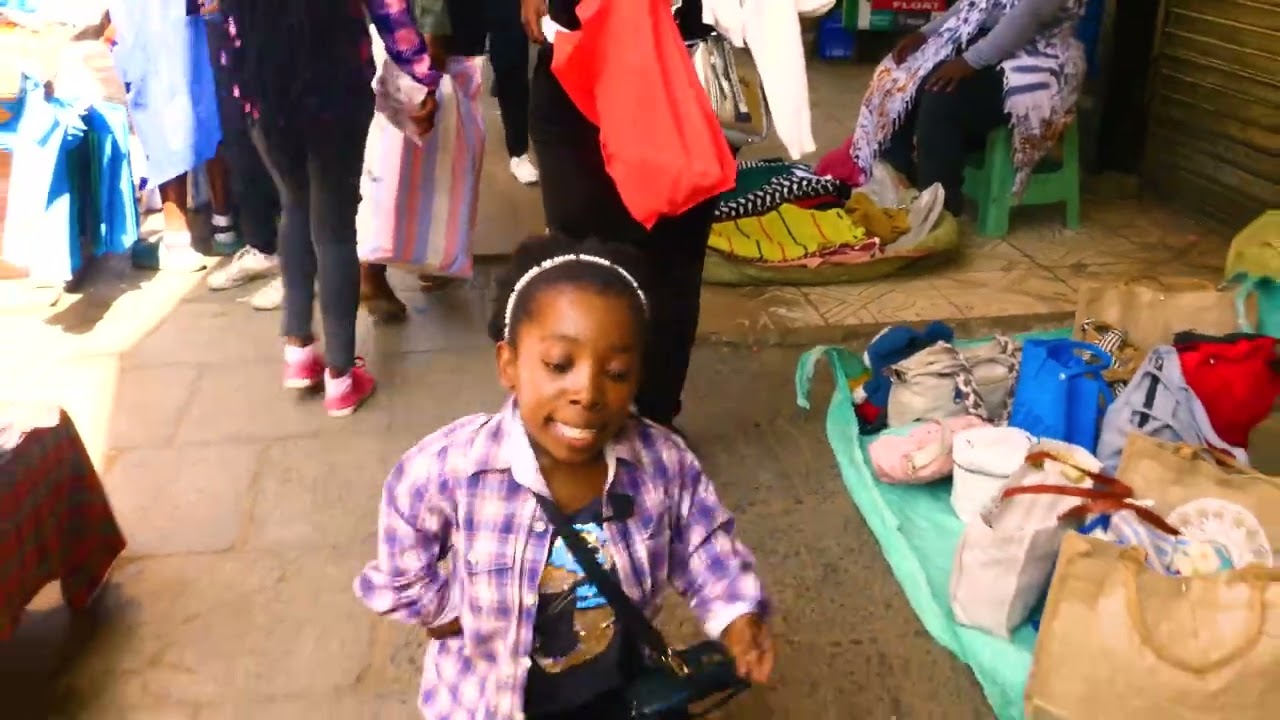 I walked through Nairobi CBD at 85CM tall || Public reaction 😲