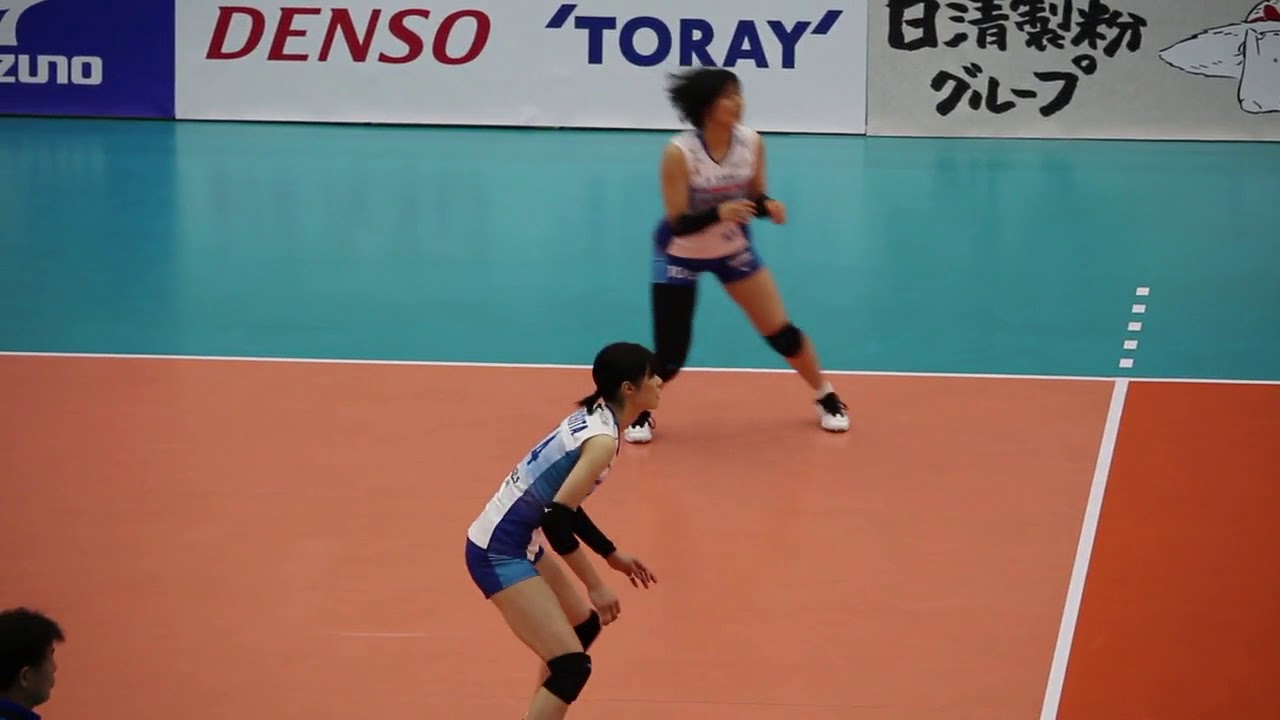 セッター宮下遥選手をスパイカーとしても使う戦略