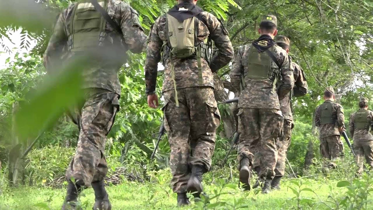 Entrenamiento en Escuela Militar
