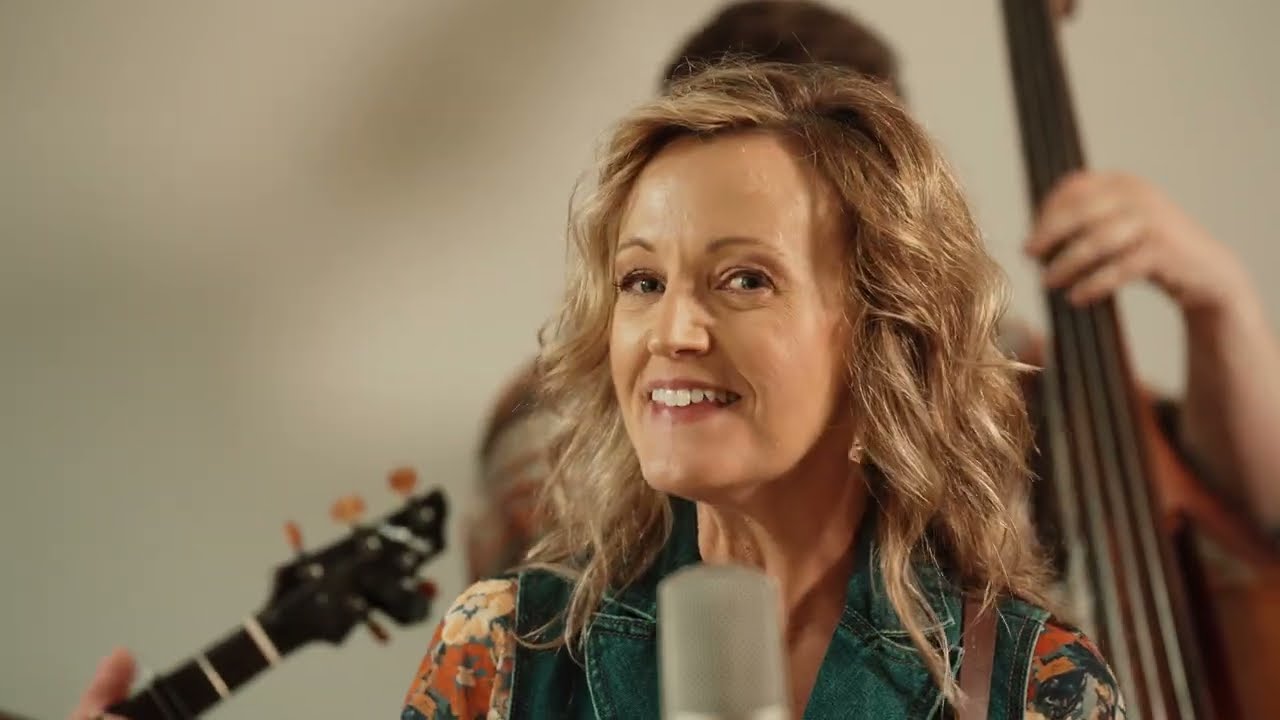 Ashleigh Graham - Bless Your Little Heart [Official Video]