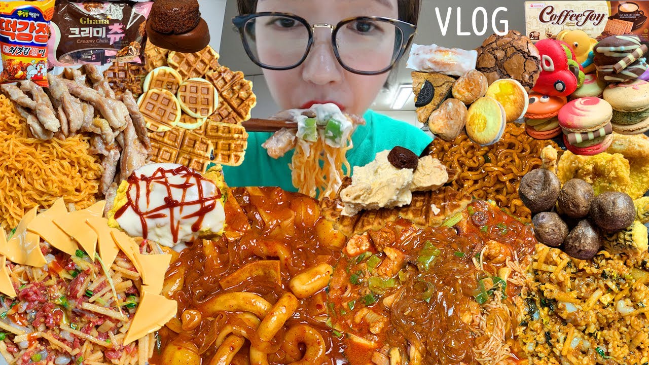SUB)먹방)두끼떡볶이 크로플파티 낙곱새+납작당면 비비크림면+닭목살 앵그리짜파구리 육회비빔밥 육회탕탕이 마카롱 쿠키랑디저트들 맘모스빵 와플 꿀호떡 부침개 VLOG MUKBANG