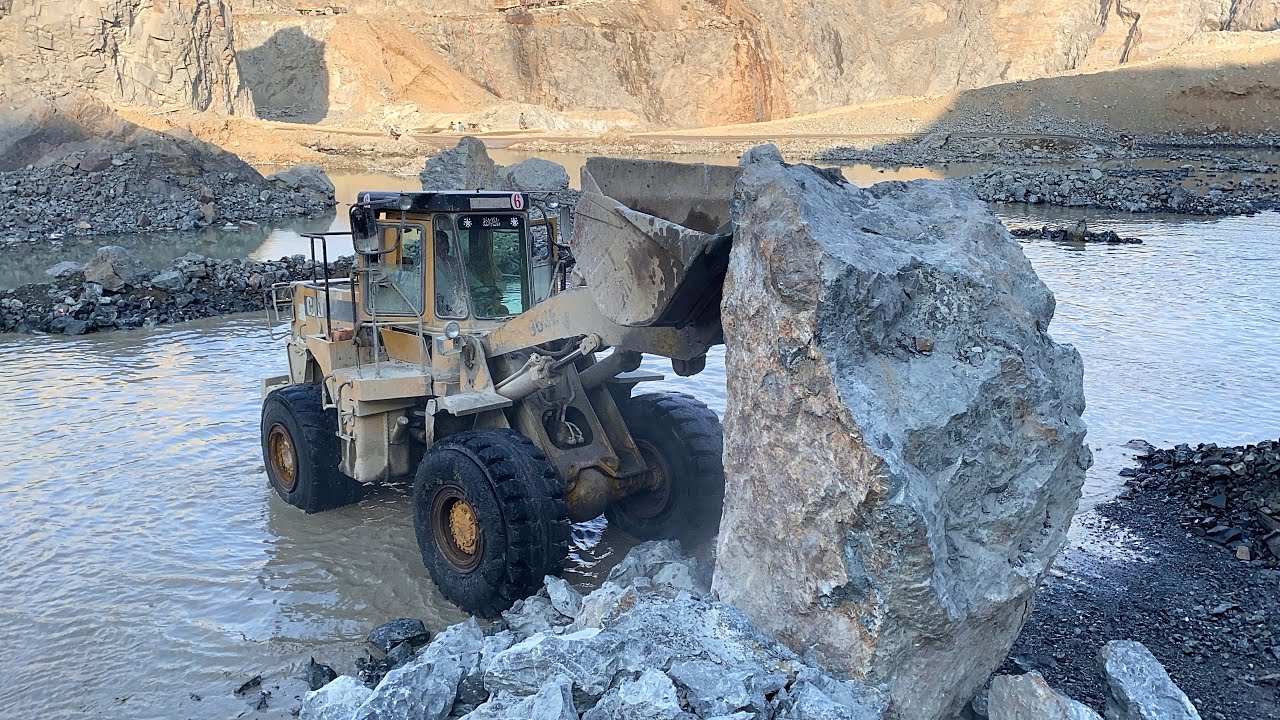 Massive Stone Loaded into Trolley – Caterpillar in Action | Extreme Heavy Equipment Work