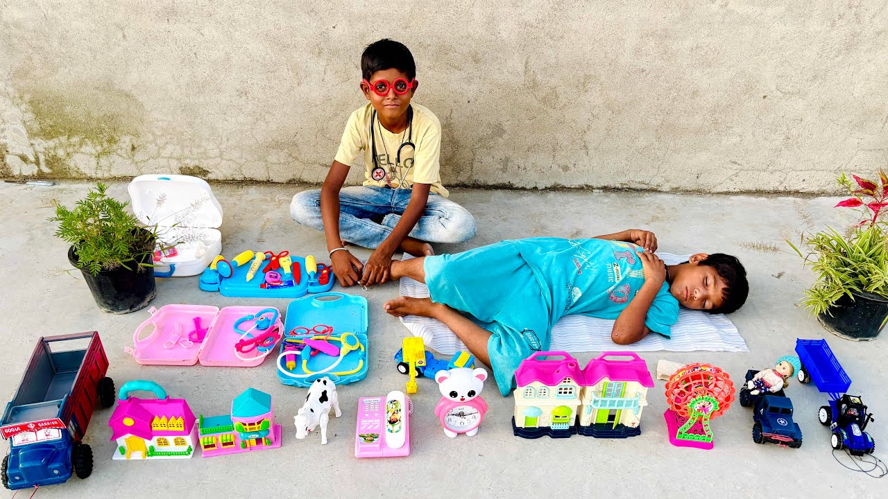 ब्रज  के सांप🐍 ने पैर में काट 😱लिया 😢! “यह वीडियो सिर्फ बच्चों के मनोरंजन के लिए है !
