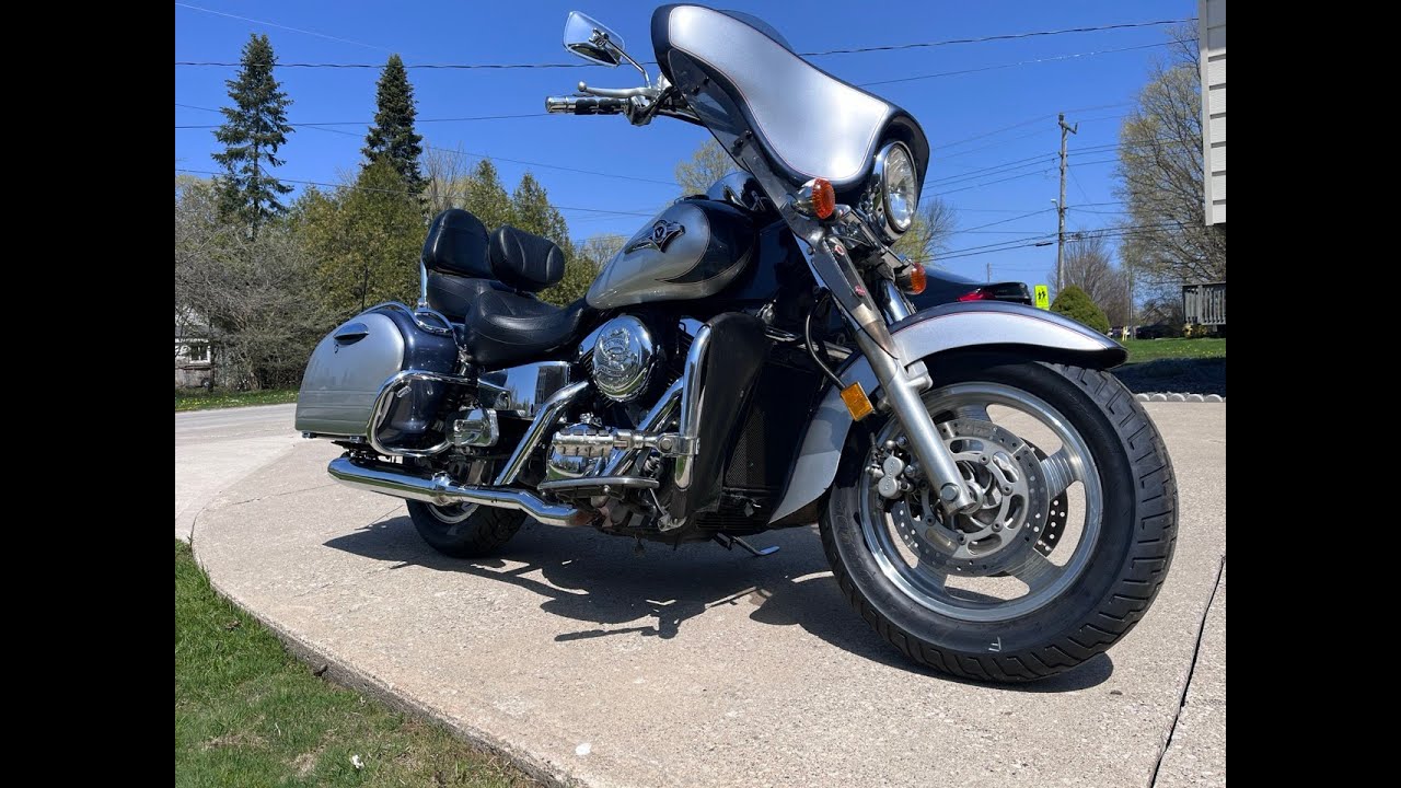 2001 Kawasaki Vulcan Nomad 1500cc: Ignition Coil Removal and Installation