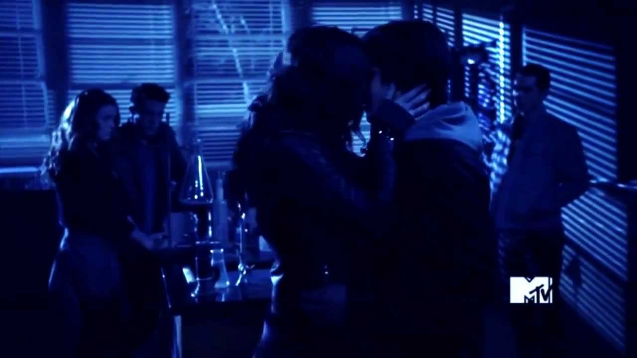 Allison Argent | Come on, come on, put your hands into the fire.