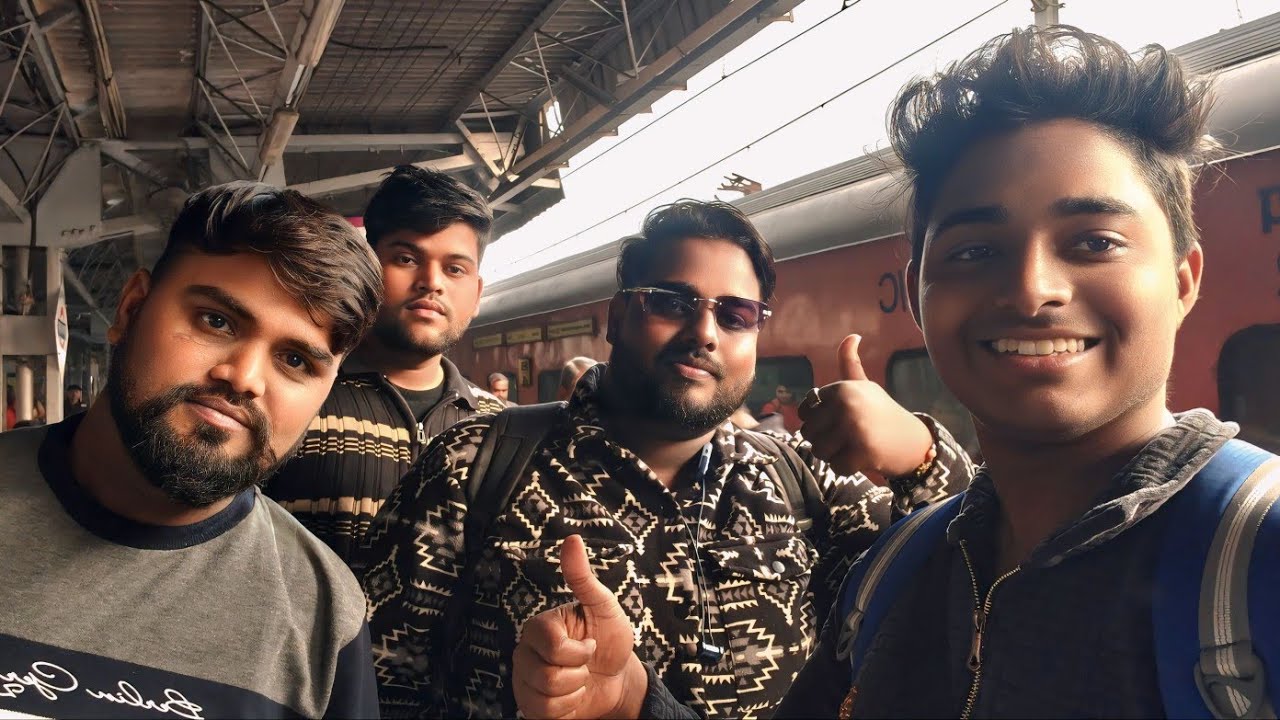 Agra to Mumbai Trip 🚊🤩