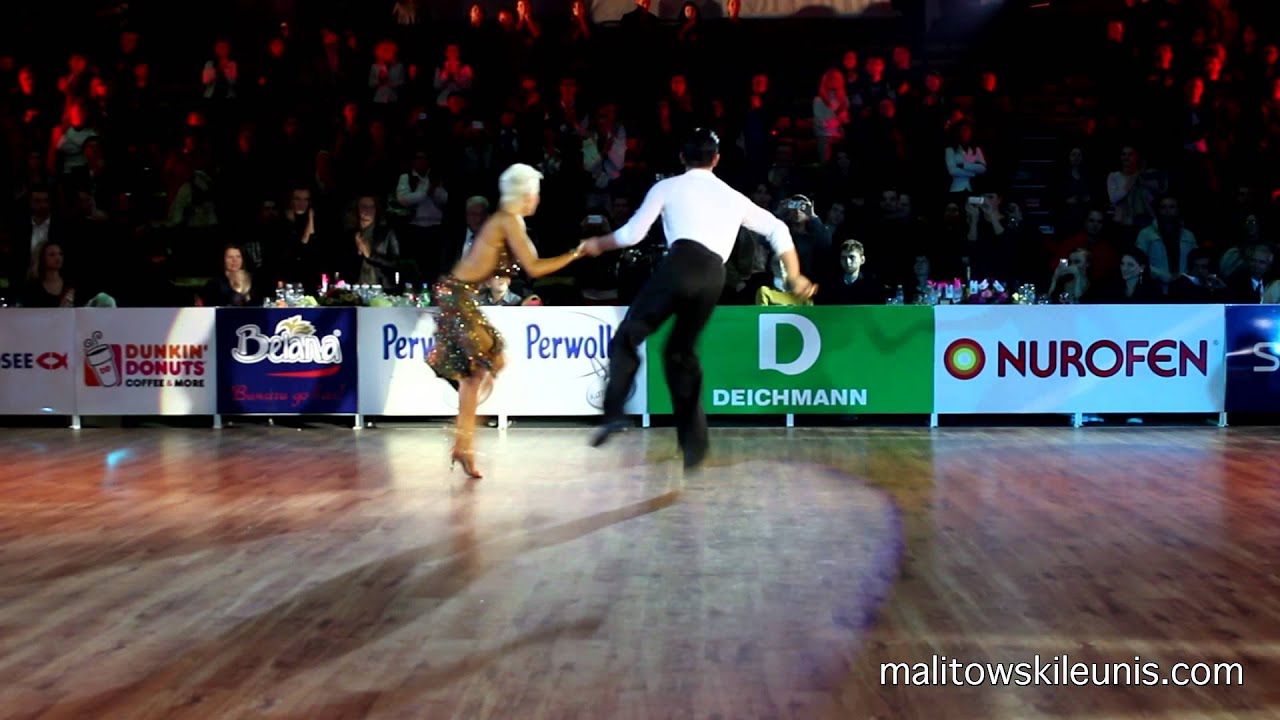 Michael Malitowski & Joanna Leunis - Honour Dance 2012 European Championships