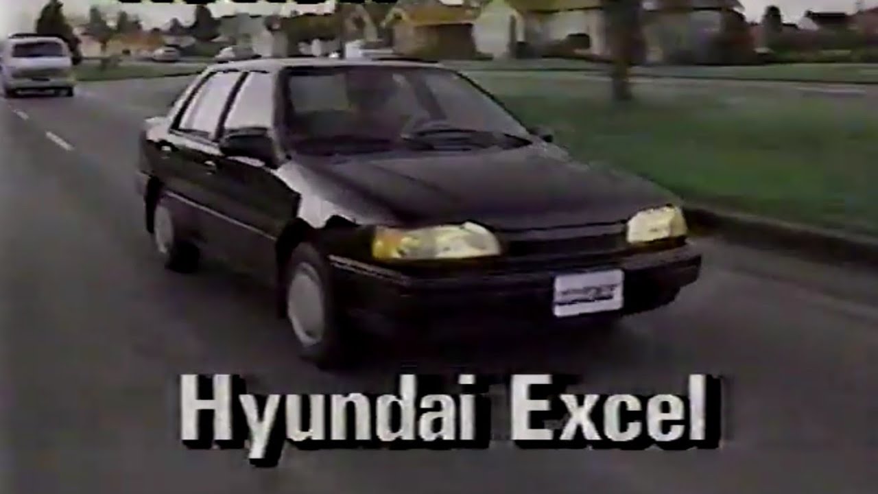 Hyundai Excel CXL (X2) 1990 года — ретро-сиденье водителя.