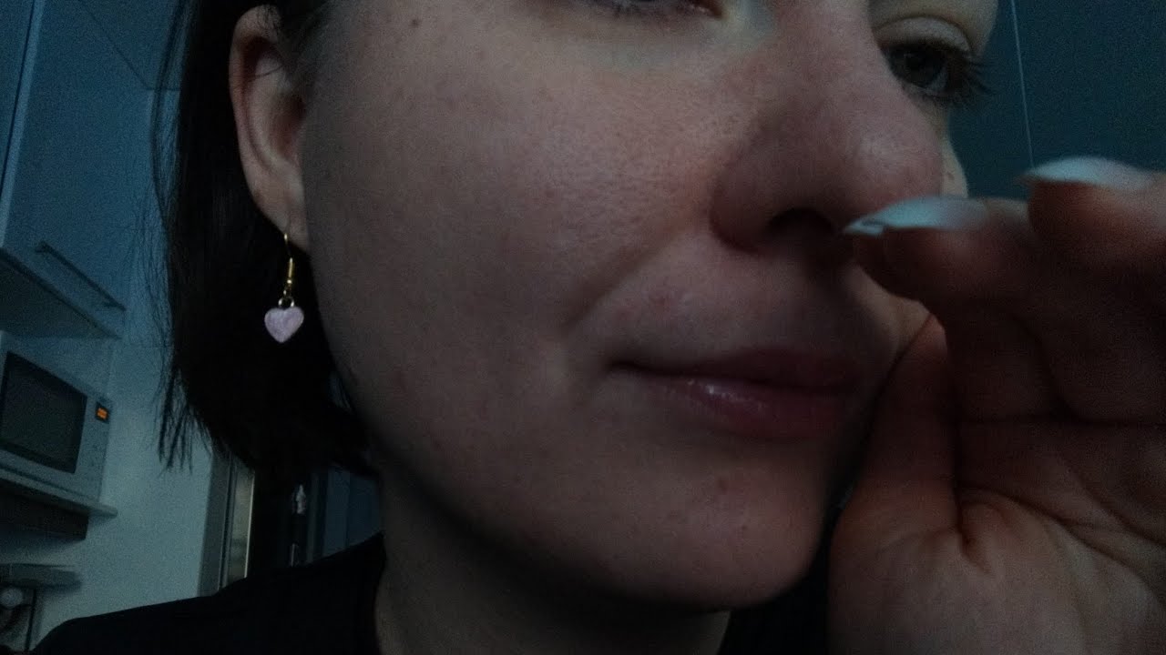 ASMR- A cupped whisper ramble vid yet again