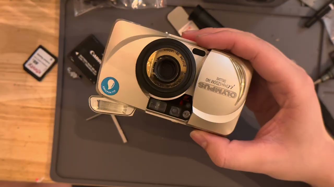 Olympus Mju Zoom 140 Deluxe