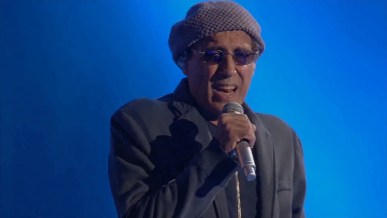 Adriano Celentano - Verona 2012- концерт за 1 евро