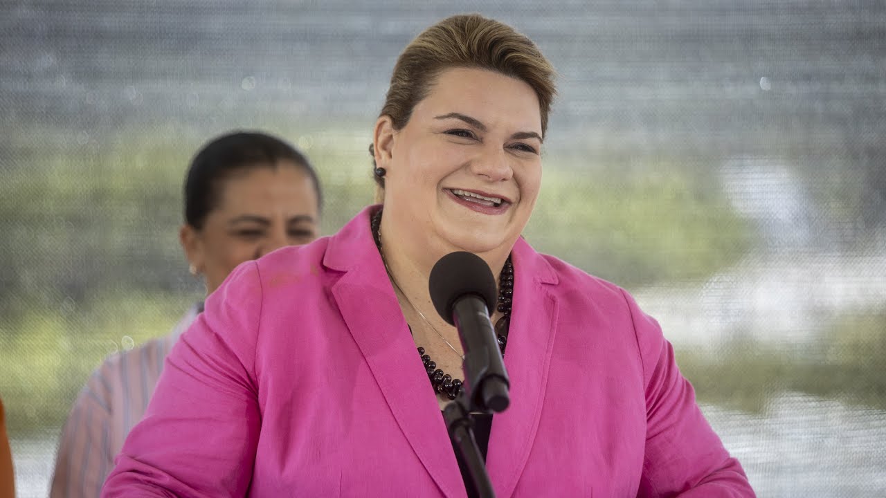 Gobernadora responde a señalamientos de Tomás Rivera Schatz