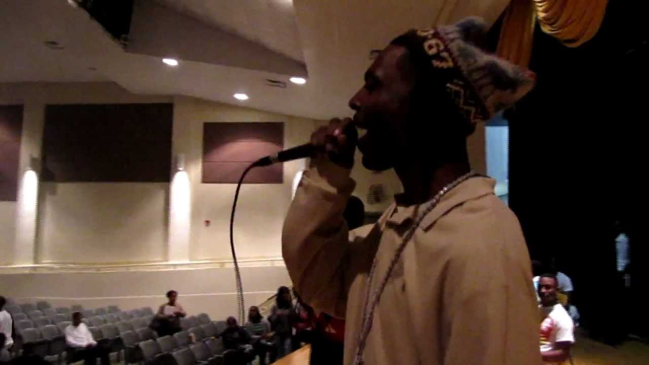 Young Dolph Performes At Whitehaven High School (Watch in Hd)
