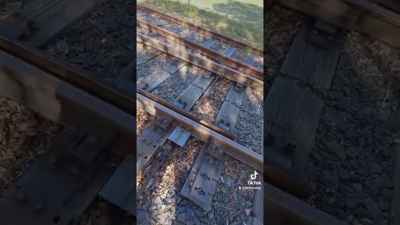 track switch #tracks #traintracks #traintrack #trackswitch