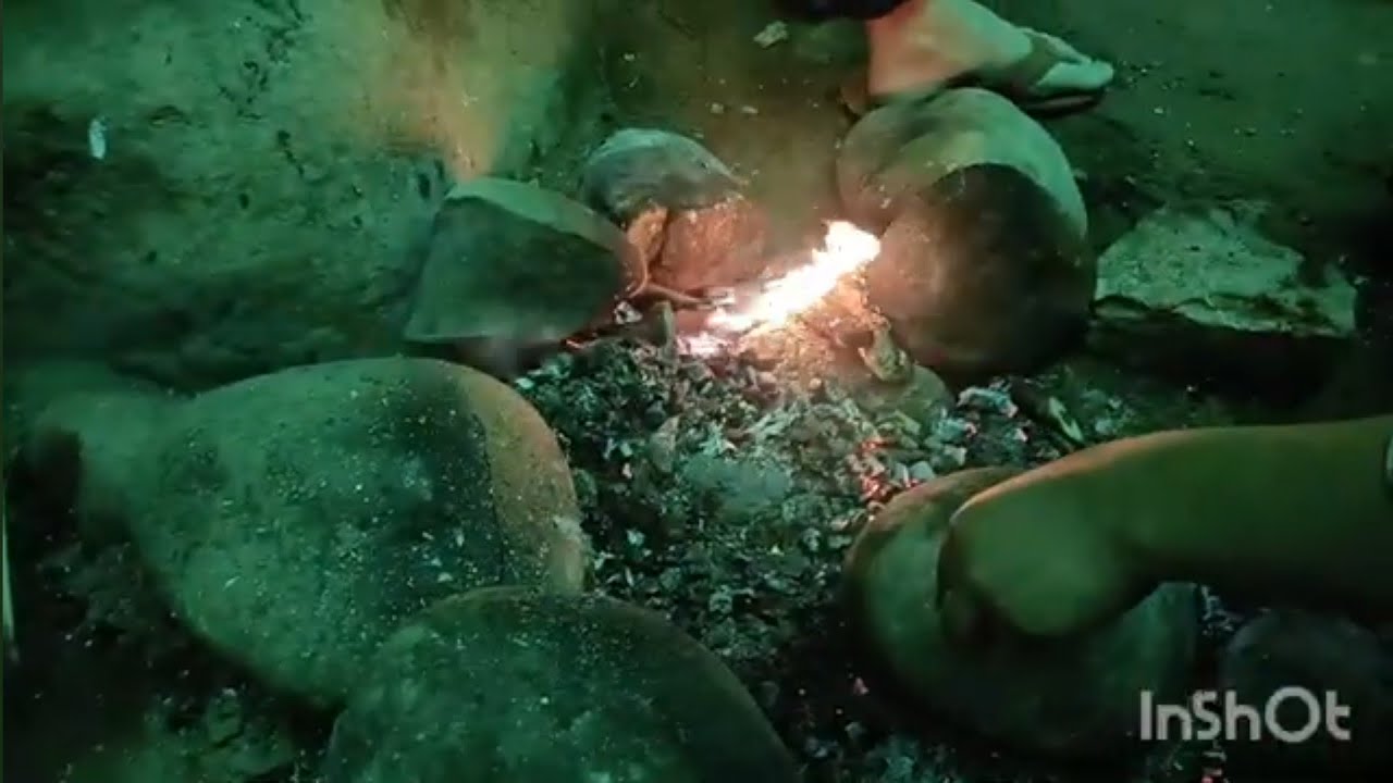 Camping & cooking.                                                     Dawki river 💥🌾