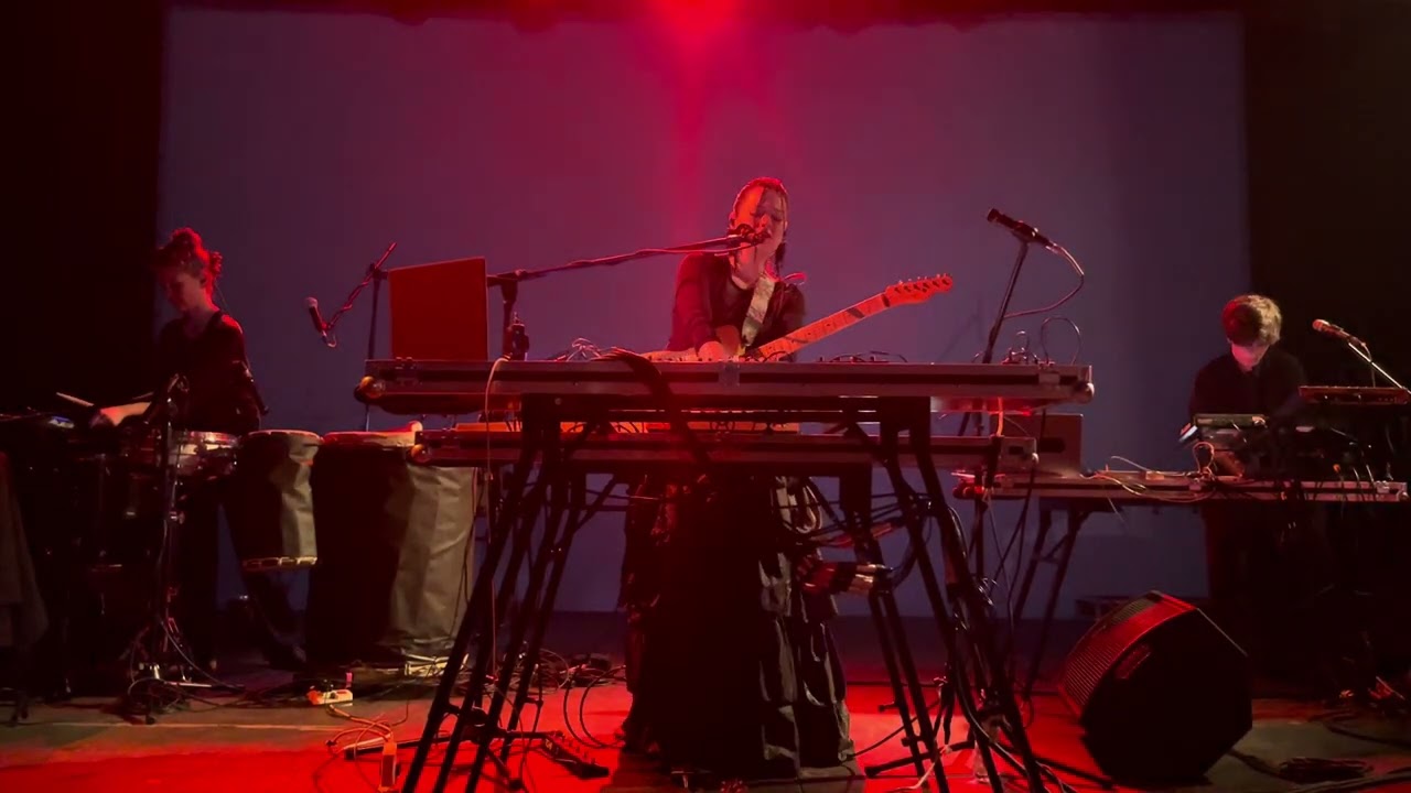 Daniela Pes - Arca - live @Angelo Mai  (05/11/2023)