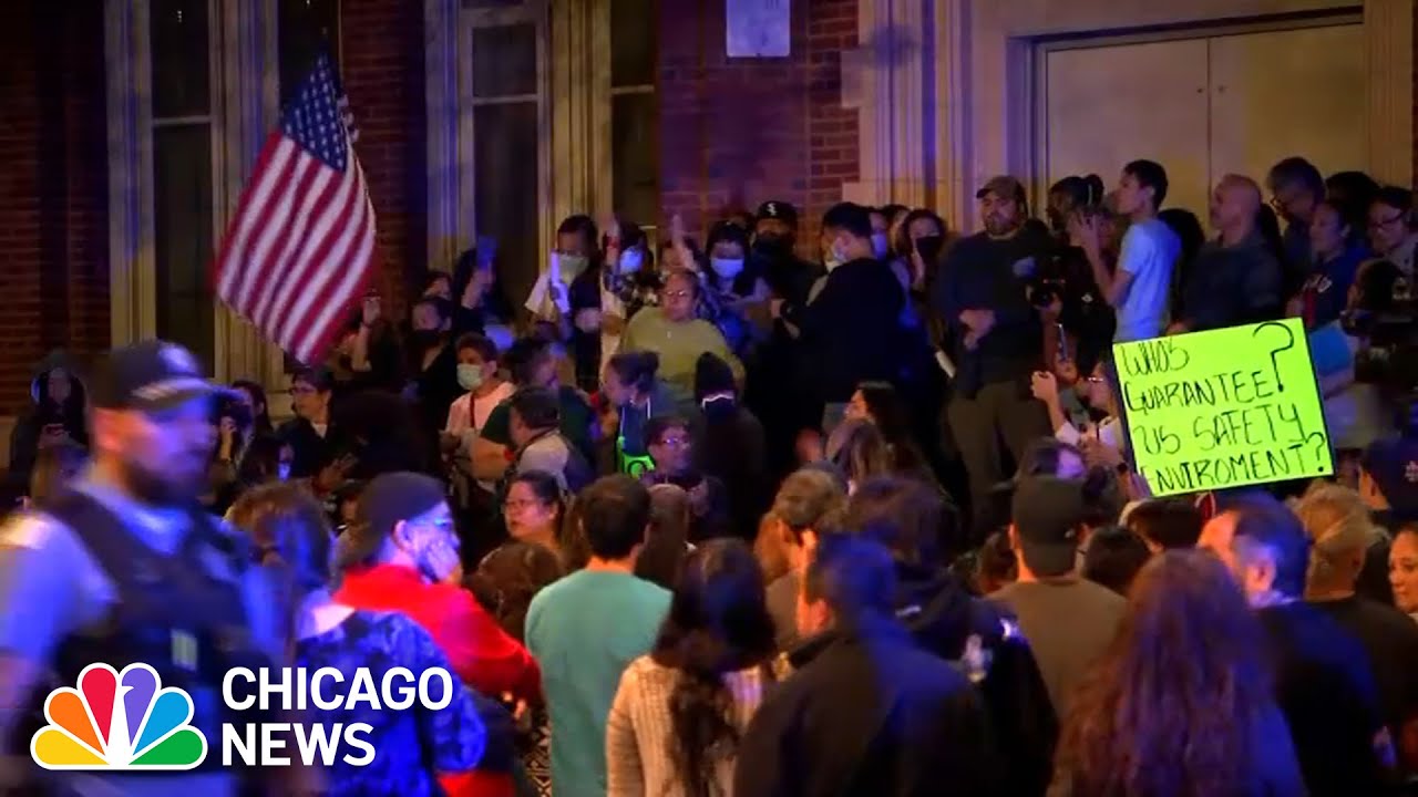 Chicago migrants: residents not allowed inside the Brighton Park migrant shelter meeting protest