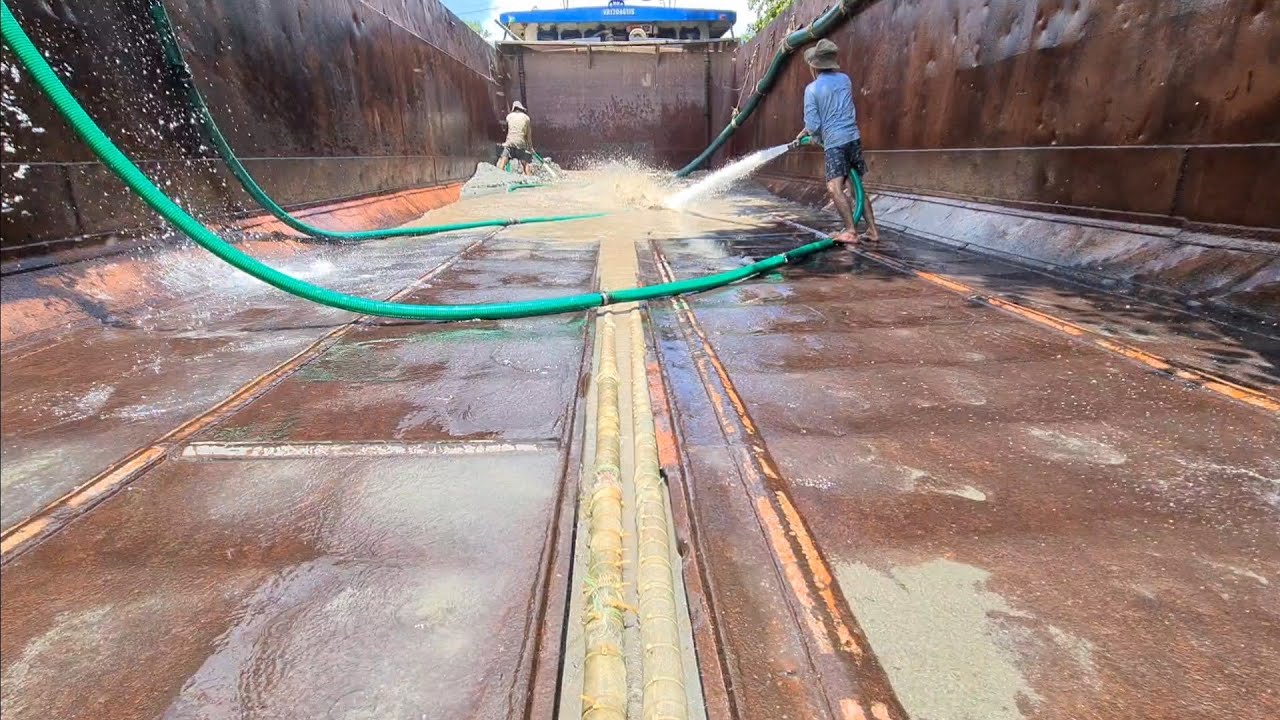 Kỹ thuật bơm xà lan cát của anh em ở miền Tây, bơm nhanh tốc độ/Sand barge pumping technique