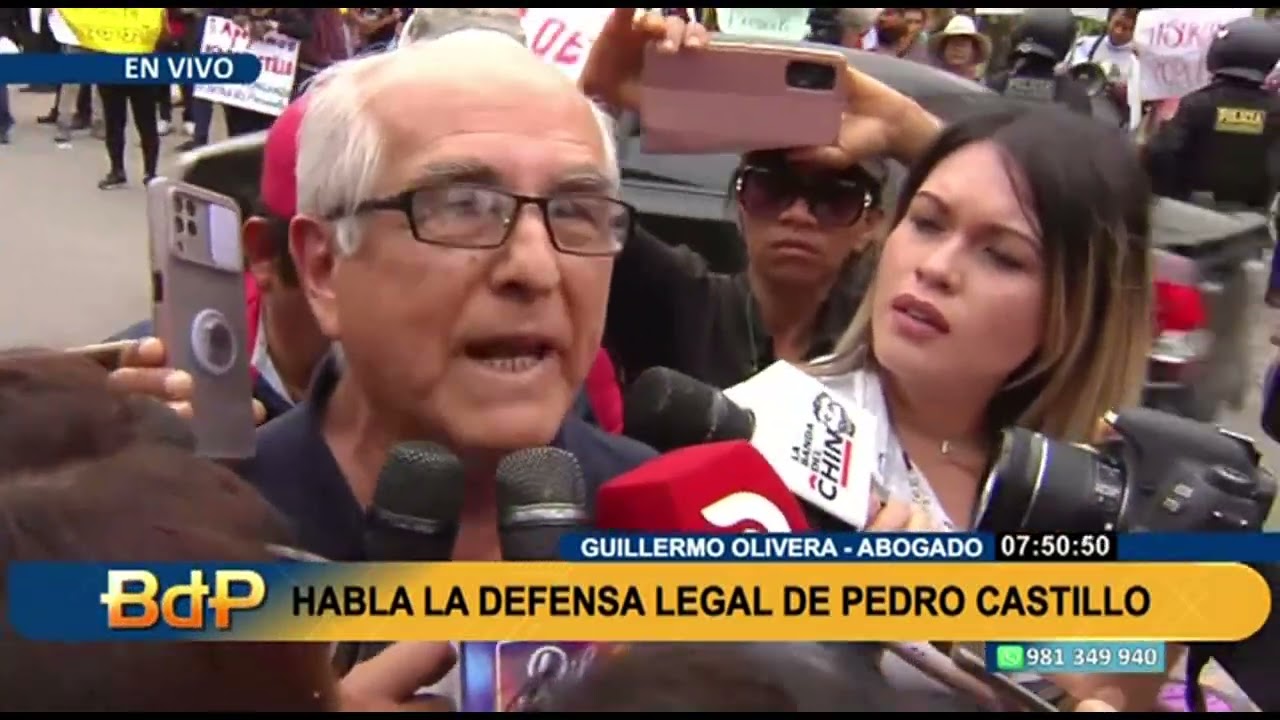 Abogado Olivera Díaz pierde los papeles en diálogo con BDP: "Me levanto y se termina la entrevista"