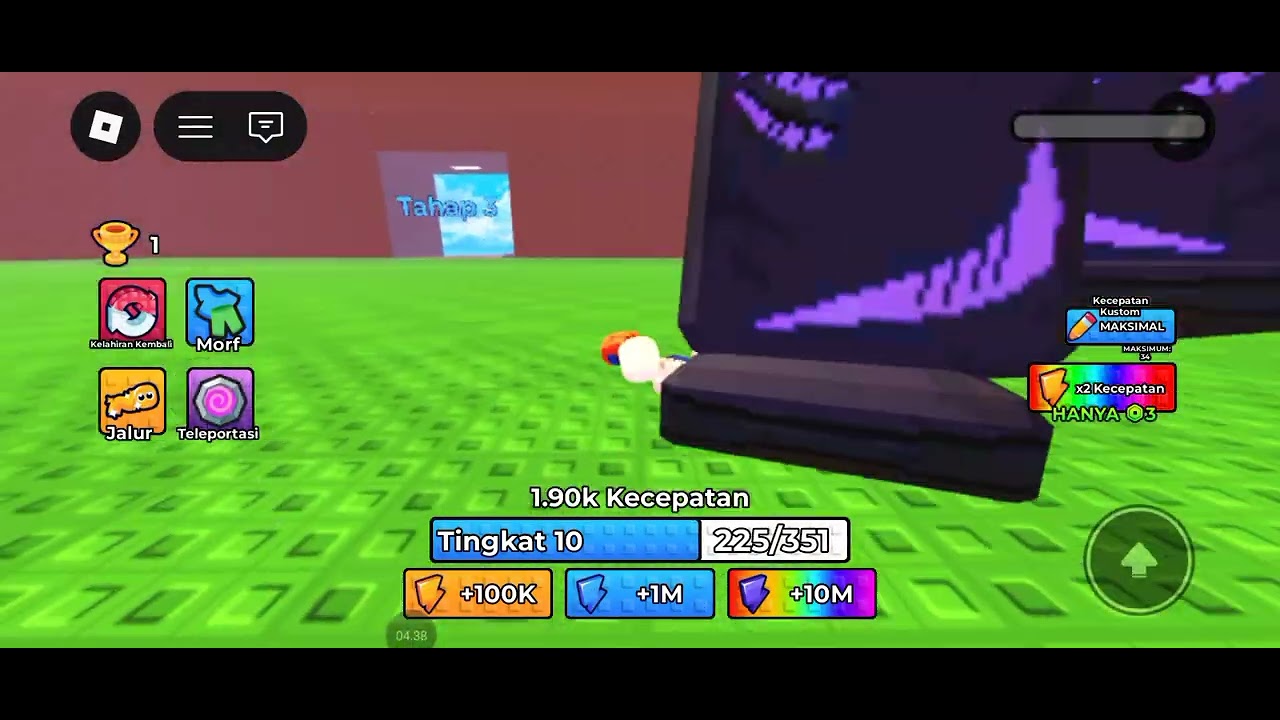 Aku berhasil kabur dari raksasa luffy di game Roblox..