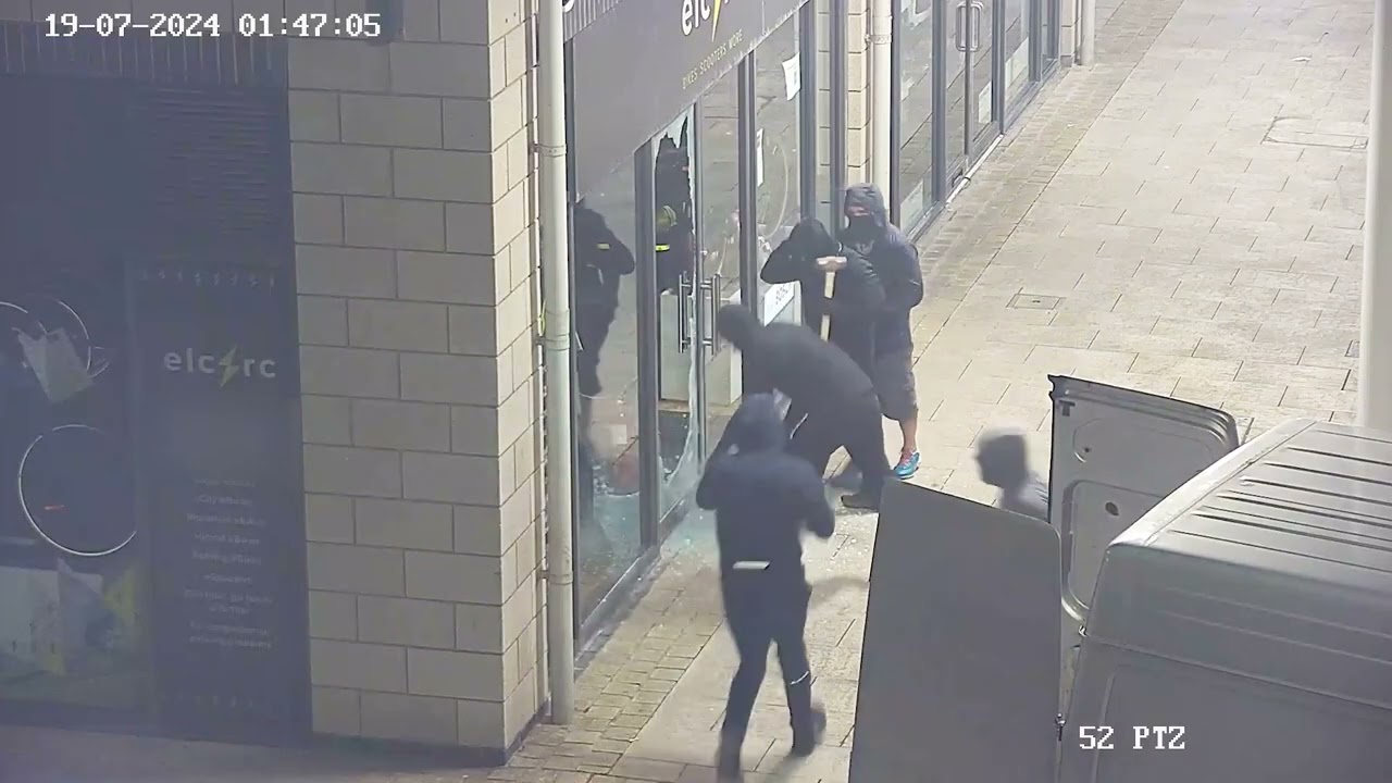 CCTV following burglary at E bike shop in Brighton Marina