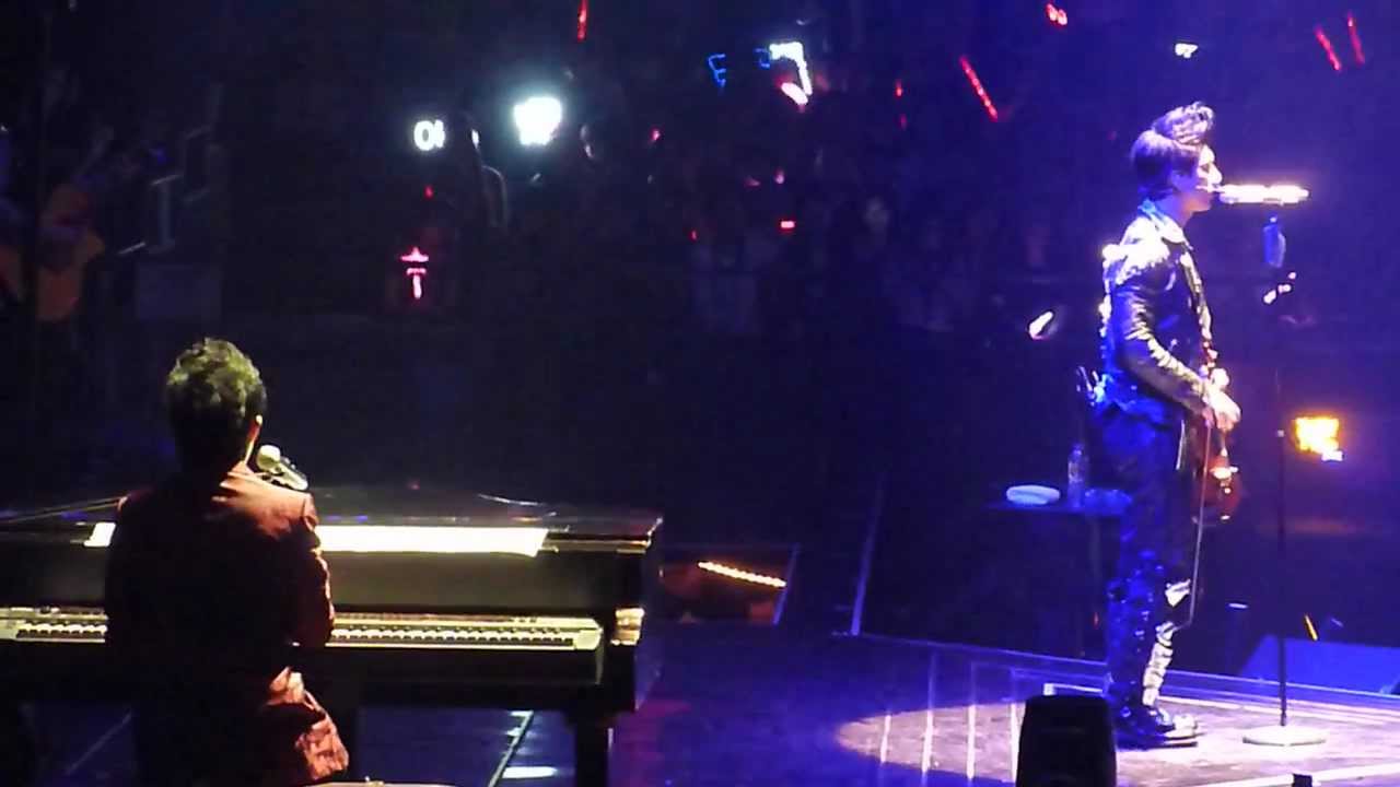 王力宏李雲迪合作演奏 2012火力全開香港演唱會