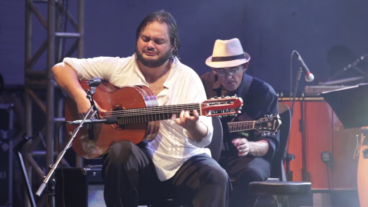 SESI BIGBAND convida YAMANDU COSTA  - Porro (Suite Colombiana n.2)