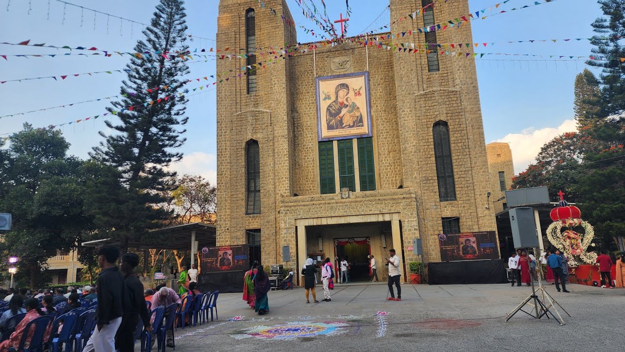 Holy Crost Church 25.01.2026.சகாய மாதா தேர் பவனி மற்றும் திவ்விய நற்கருணை ஆசீர் வாதம்  பெங்களூர்