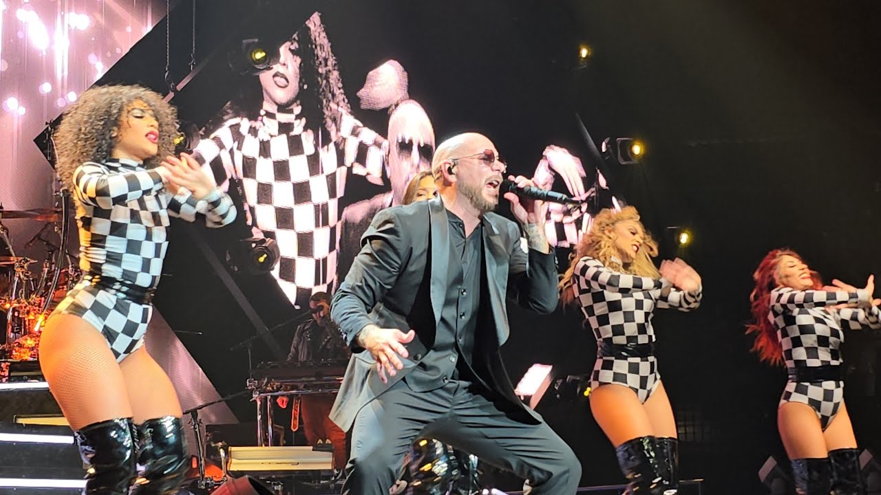 Pitbull International Love - Xcel Energy Center St. Paul MN - Feb 2024