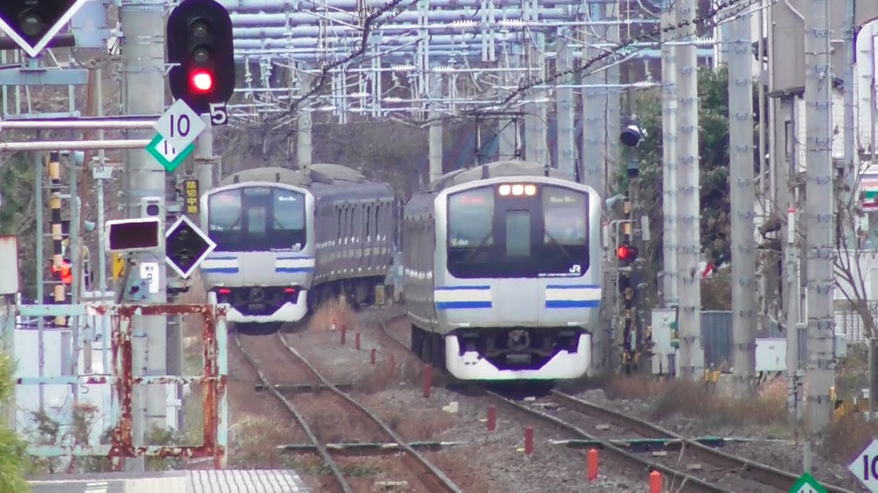 【横須賀線】土休日ダイヤ　E217系逗子ローカル4両編成の離合