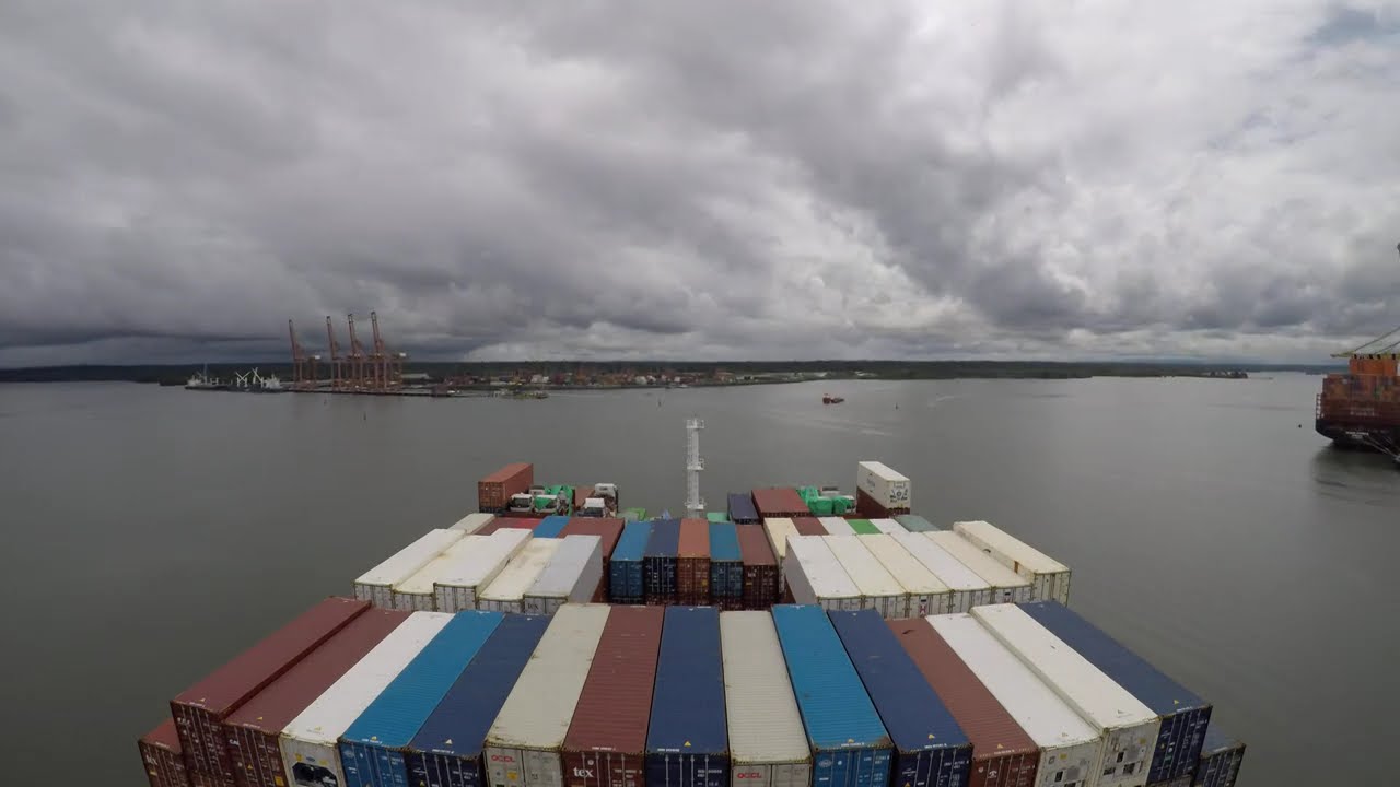 Container Ship 7400 TEU is berthing in Buenaventura/Colombia. Timelapse