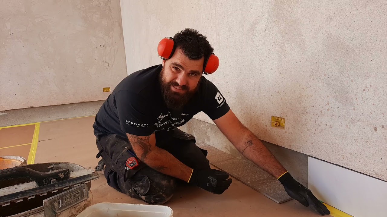 Como fazer Rodapé embutido ?