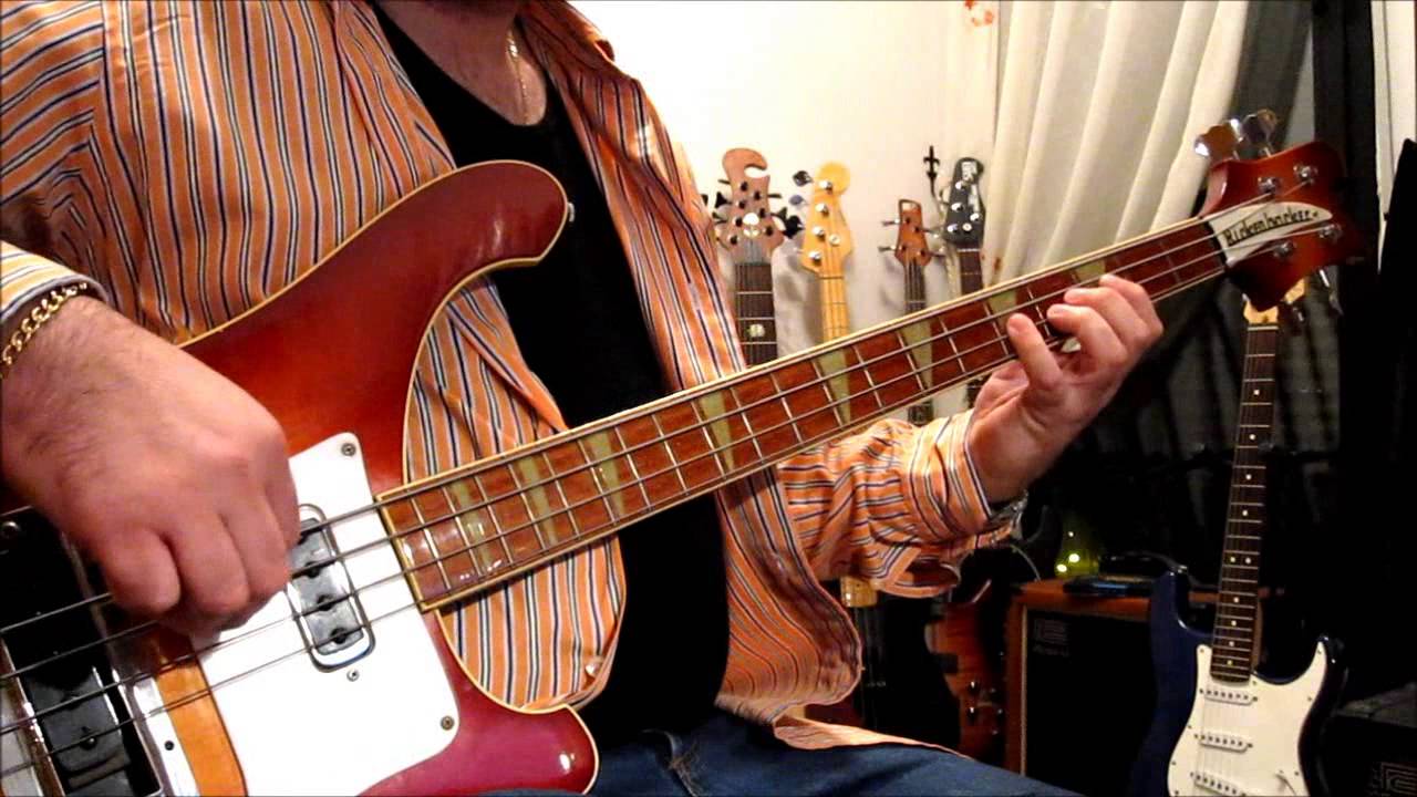 Mana  -  En el Muelle de San Blas Bass Cover