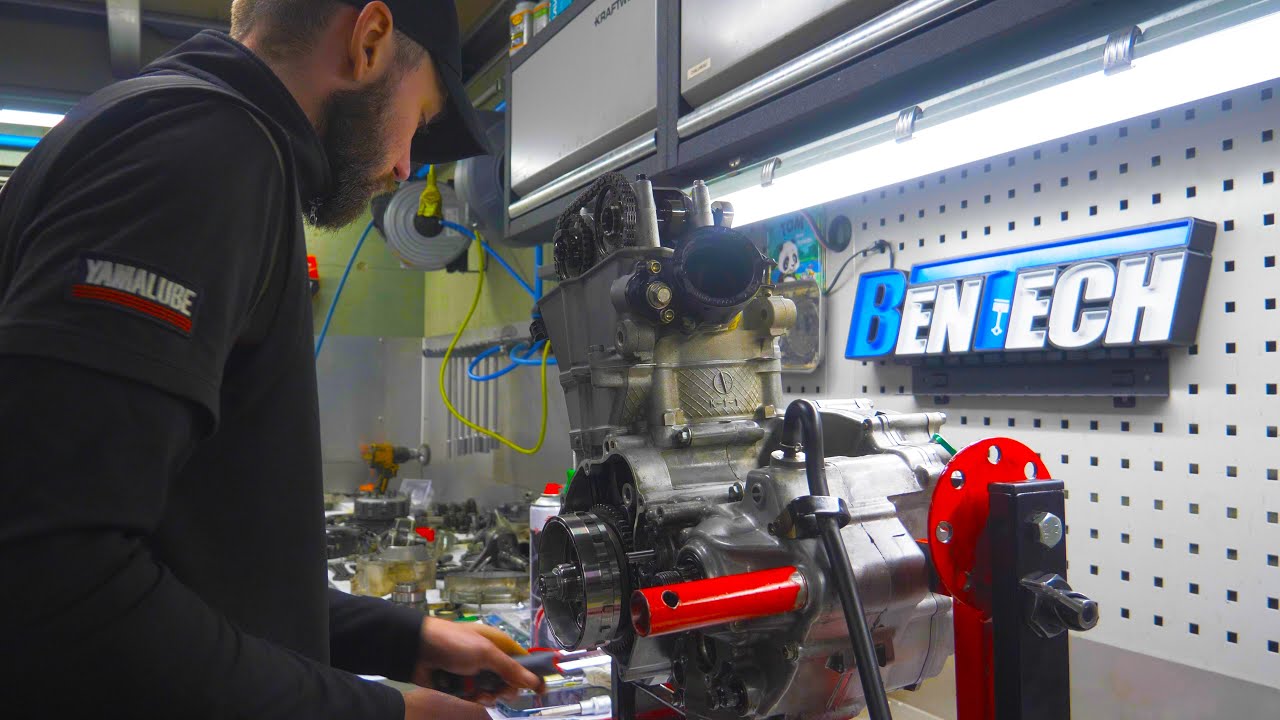 REMONTER UN MOTEUR EN PLEINE NUIT - POUR UN CLIENT PRESSÉ ! 🔥