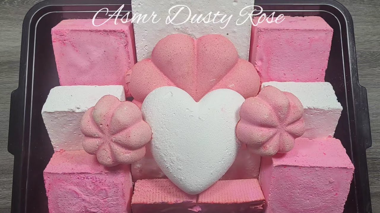 Vibrant Pink n White 🩷 Blocks, 🌸 Flowers n 🤍 Heart