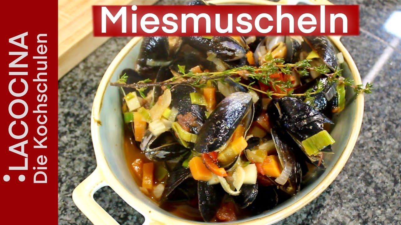 Muscheln in Weißwein -Tomatensud - schnelles, leichtes Abendesse zum Teilen mit Freunden | La Cocina