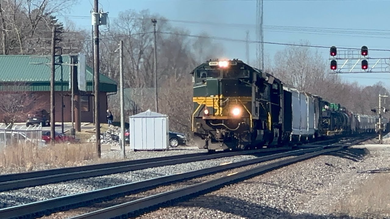 Eastbound NS Manifest 16N with 1068 leading 