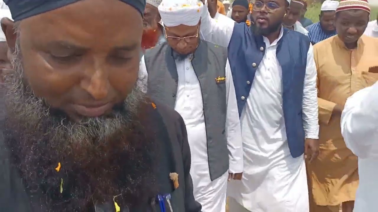 jalsa madars e maimona lilbanaat  golehalli mashallah