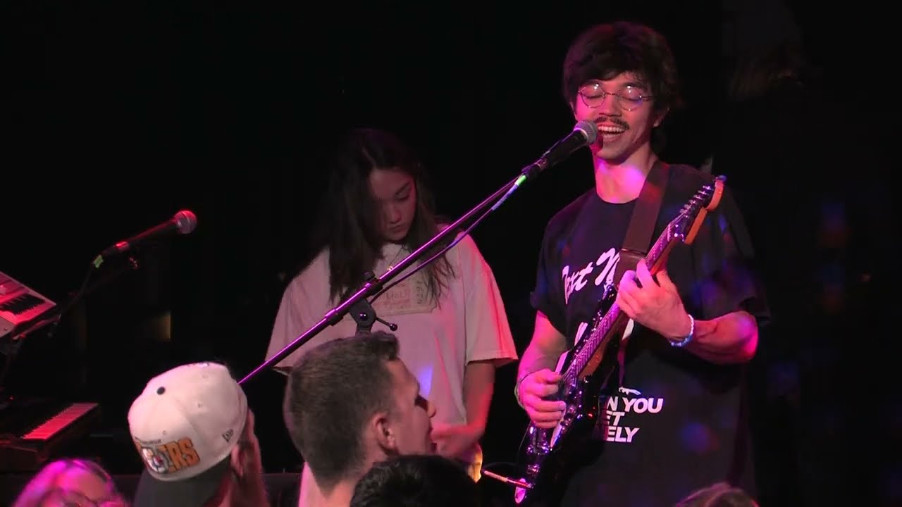Live at Taffeta: Phoneboy - 