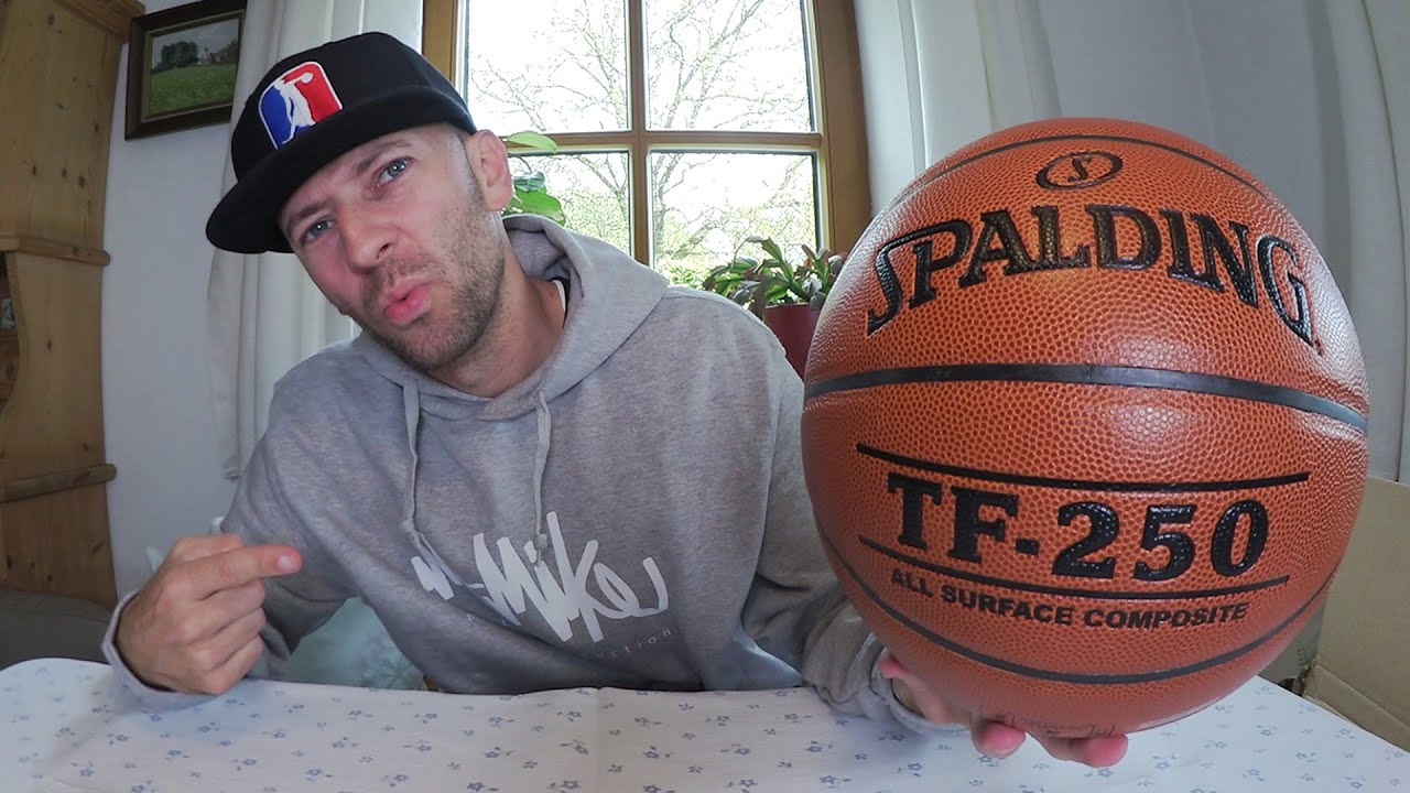 Spalding TF250 zur Zeit im Angebot