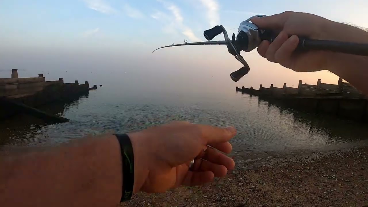 40 minute unedited shore lure fishing to catch a bass