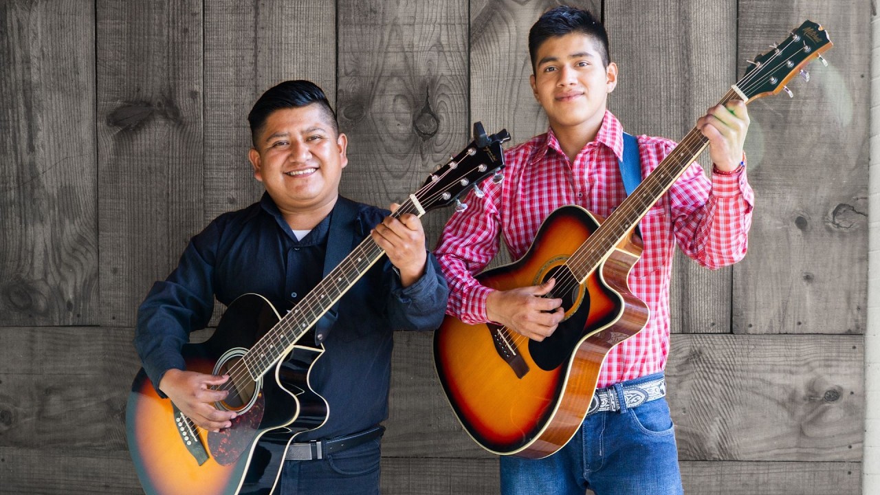 EN LA CASA DE MI PADRE | MÚSICA CRISTIANA | DÚO RAÍCES DE FÉ