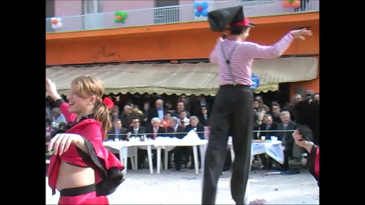 Αποκριές 2007 στο Περιθώρι κ.Νευροκοπίου